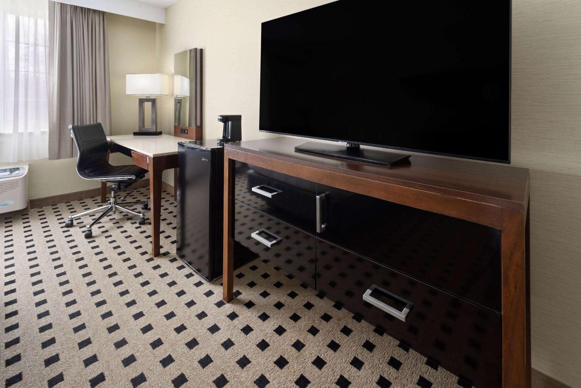 Penn Harris Hotel Harrisburg, Trademark By Wyndham المظهر الخارجي الصورة