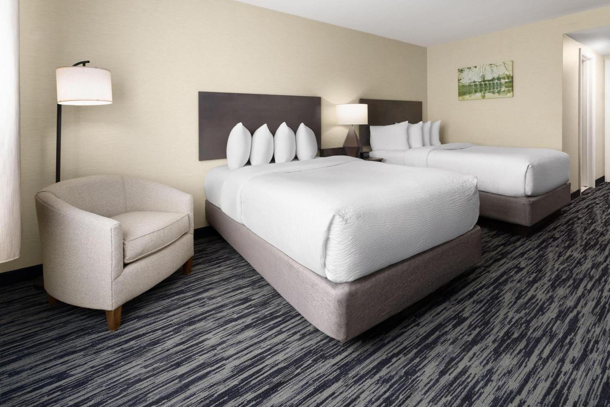 Penn Harris Hotel Harrisburg, Trademark By Wyndham المظهر الخارجي الصورة